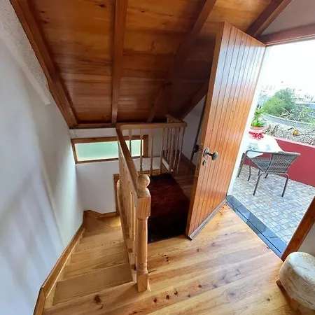 Waves Song - Alpehytte Porto Moniz