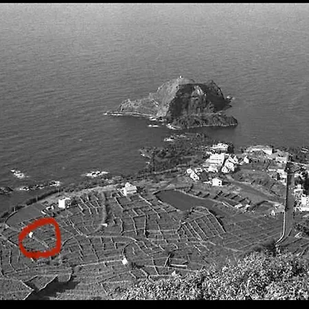 Waves Song - Alpehytte Porto Moniz