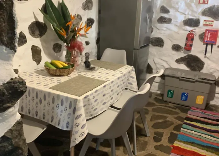 Waves Song - Horská chata Porto Moniz